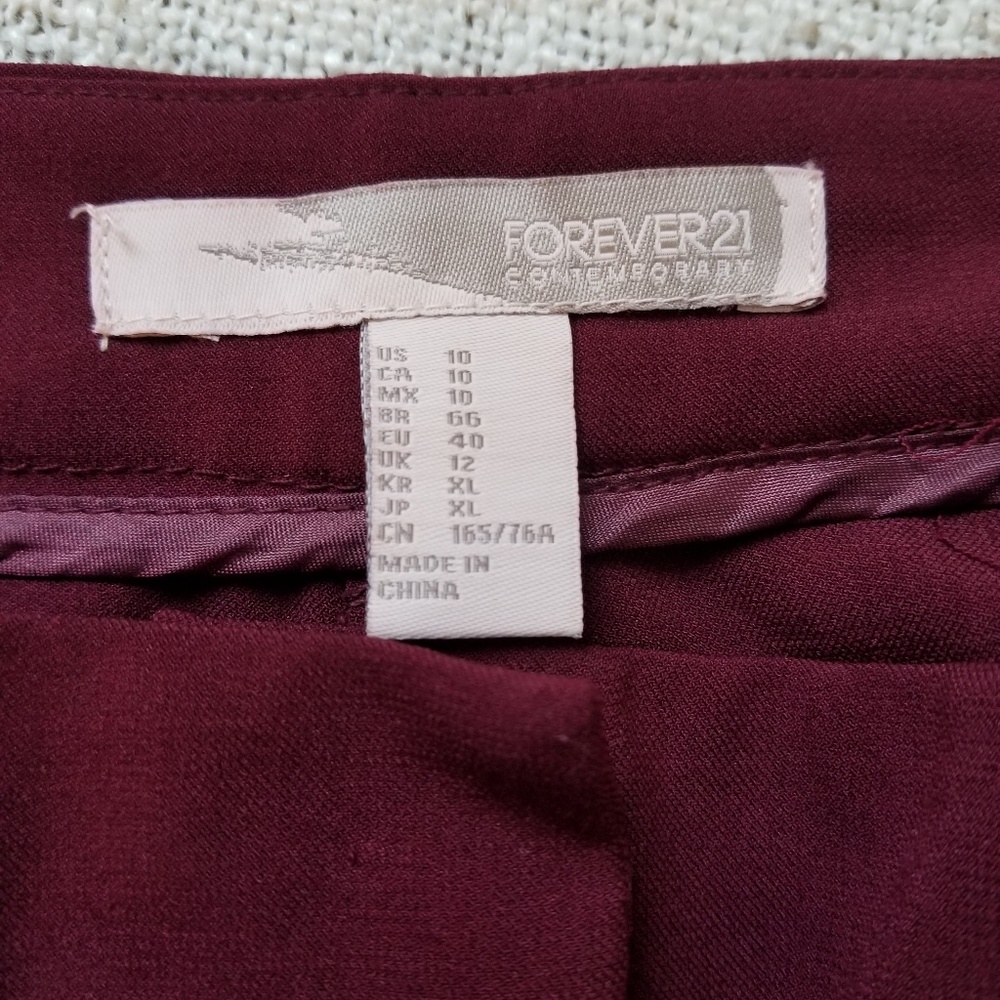 🎉SOLD🎉Maroon Forever 21 Pleated Work Pants - Picture 3 of 4